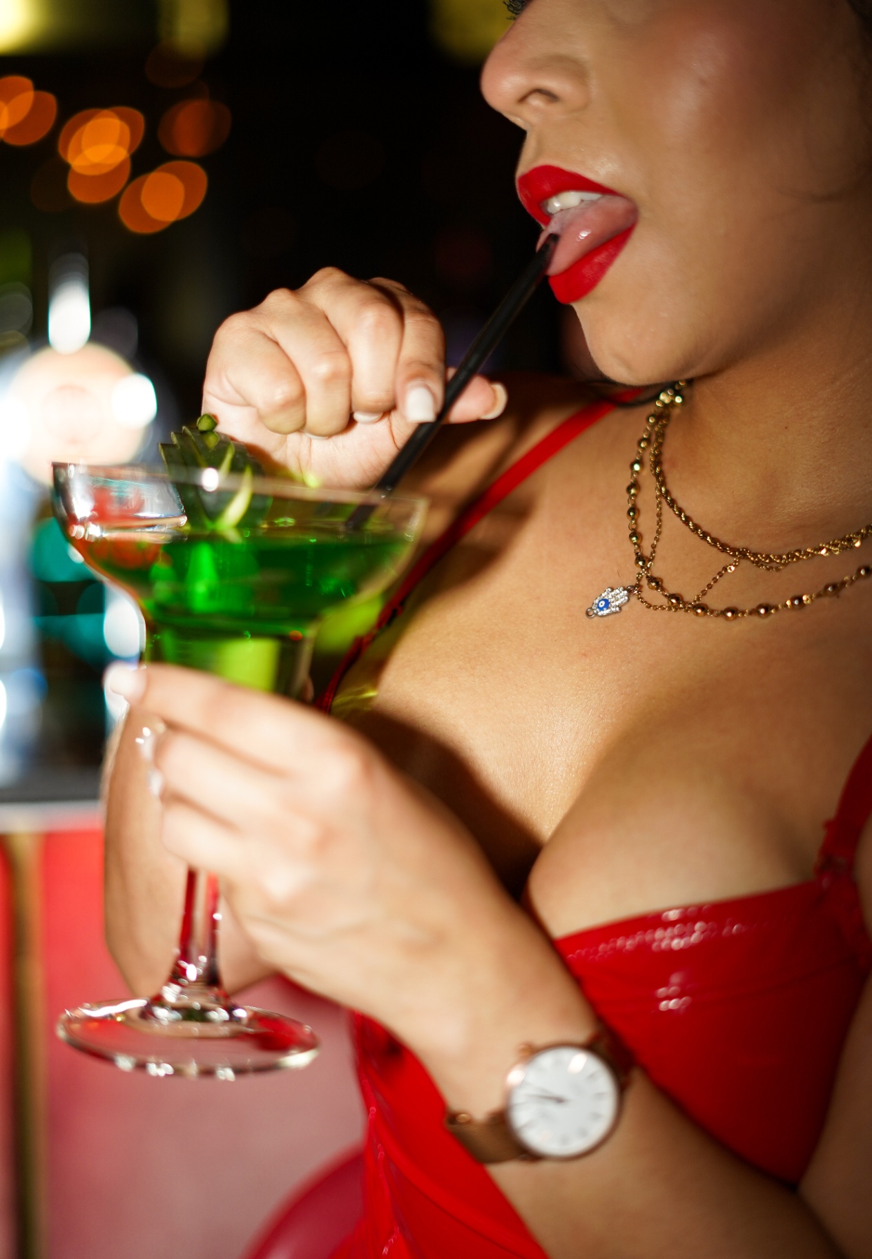 Lounge & Bar